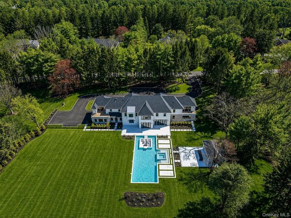 30 Evans Drive, Brookville, NY 11545