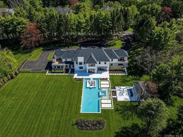 30 Evans Drive, Brookville, NY 11545