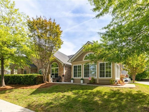 5559 Prosperity View Drive, Unit 1, Charlotte, NC 28269