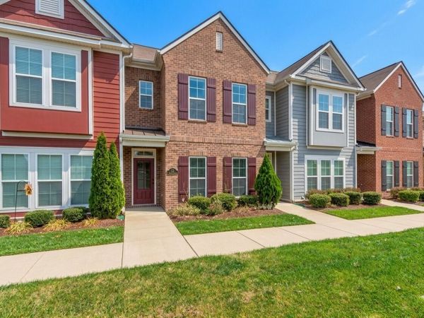 305 Dursley Pvt Ln, Spring Hill, TN 37174