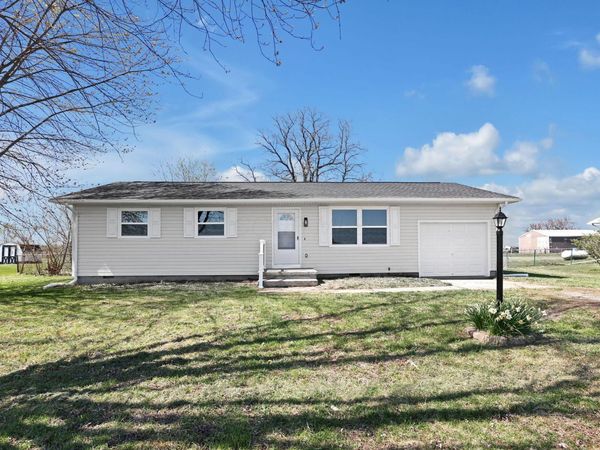 2489 State Route 38 NE, Washington Court House, OH 43160