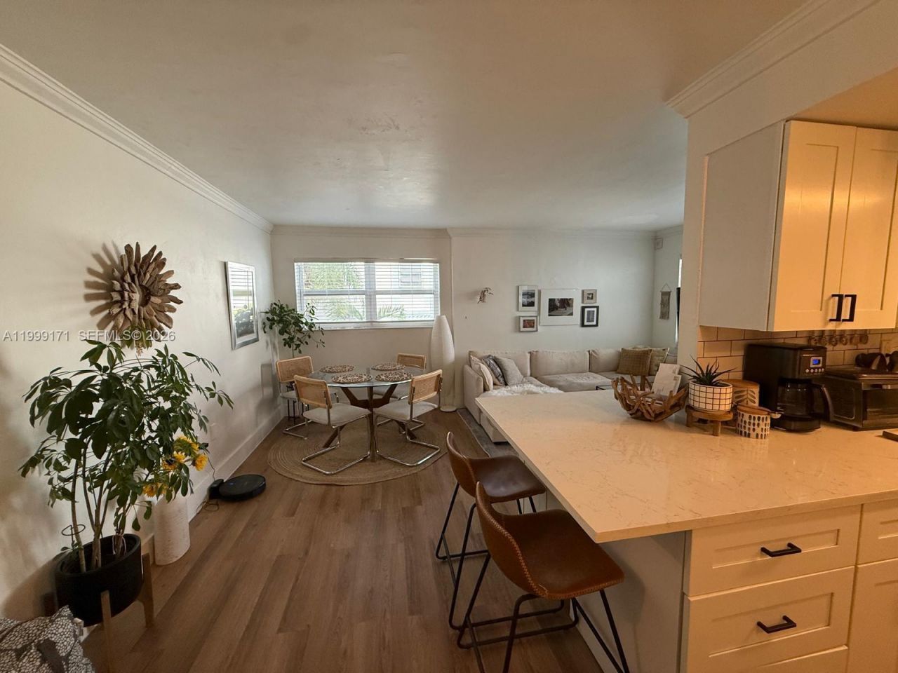 801 Meridian Ave, Unit 2D, Miami Beach, FL 33139 Photo