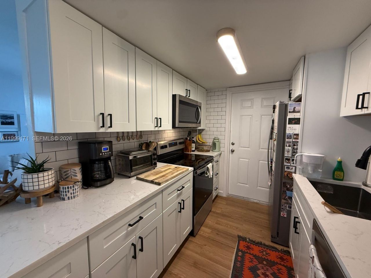 801 Meridian Ave, Unit 2D, Miami Beach, FL 33139 Photo