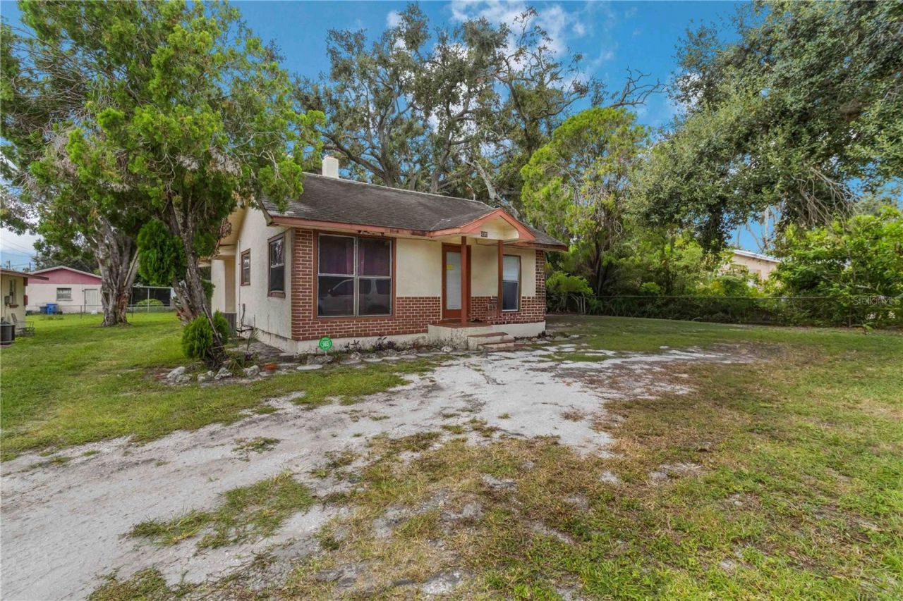 902 27th Street E, Bradenton, FL 34208 Photo