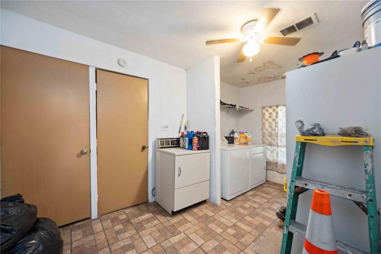 902 27th Street E, Bradenton, FL 34208 Photo