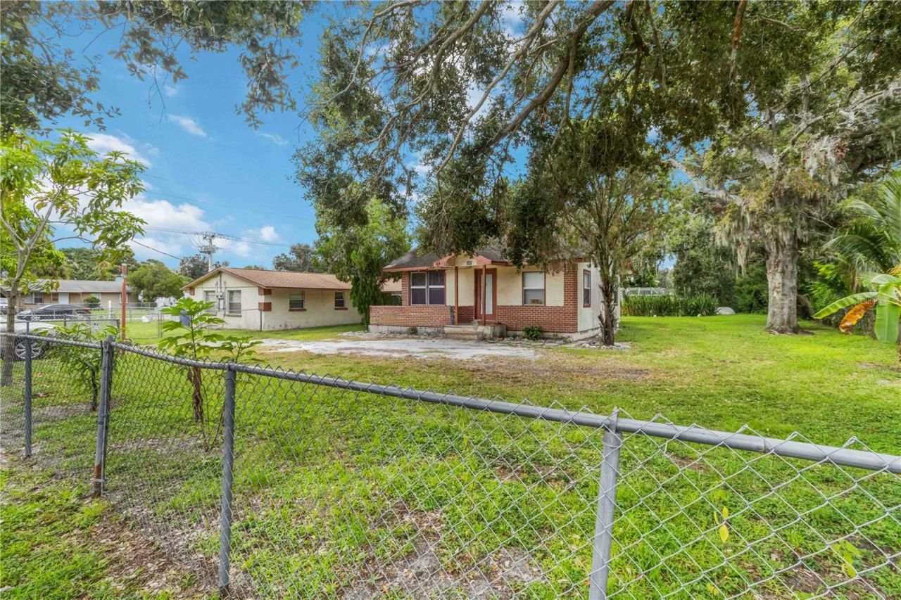 902 27th Street E, Bradenton, FL 34208 Photo