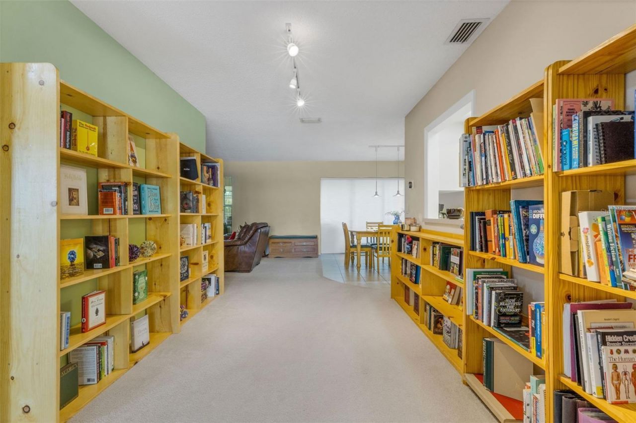 1518 70th Street W, Bradenton, FL 34209 Photo