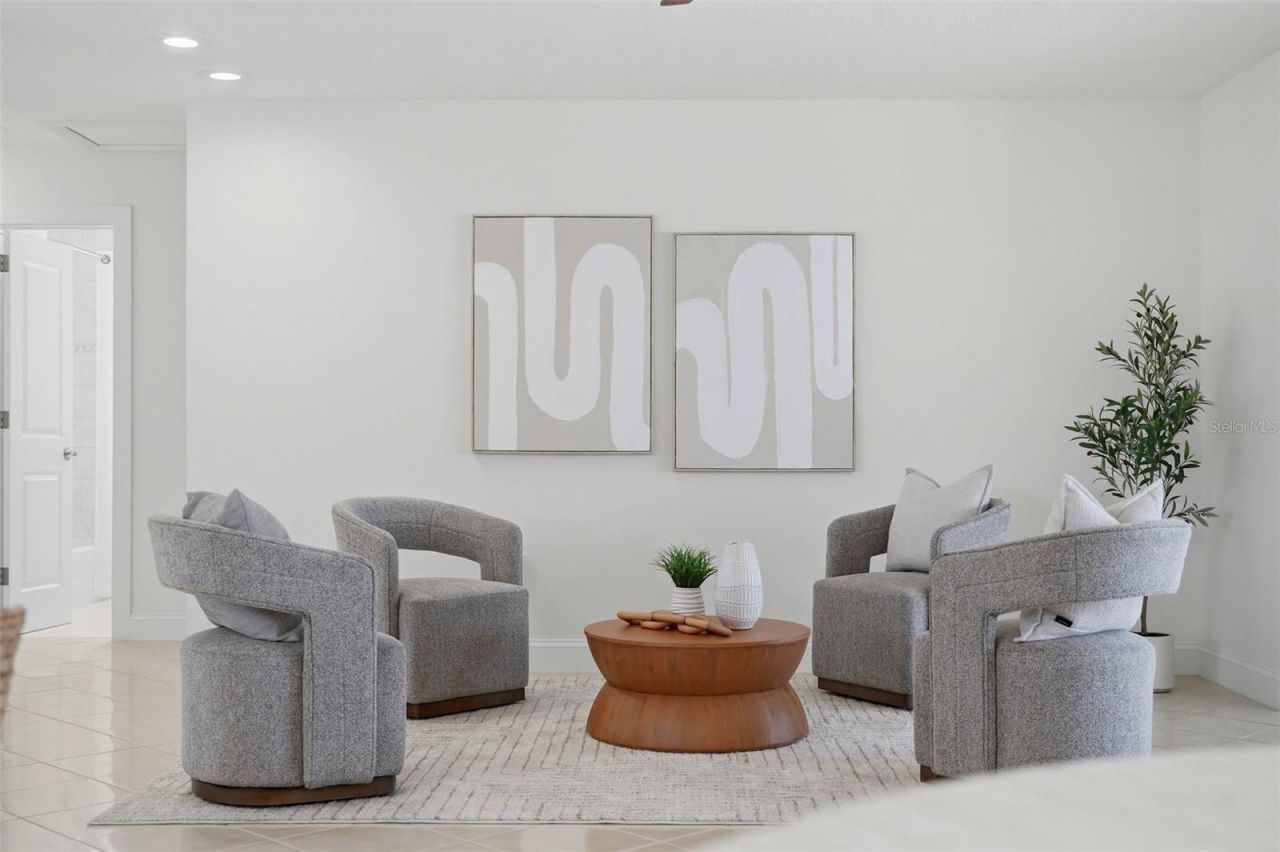 7172 S Shore Drive S, Saint Petersburg, FL 33707 Photo