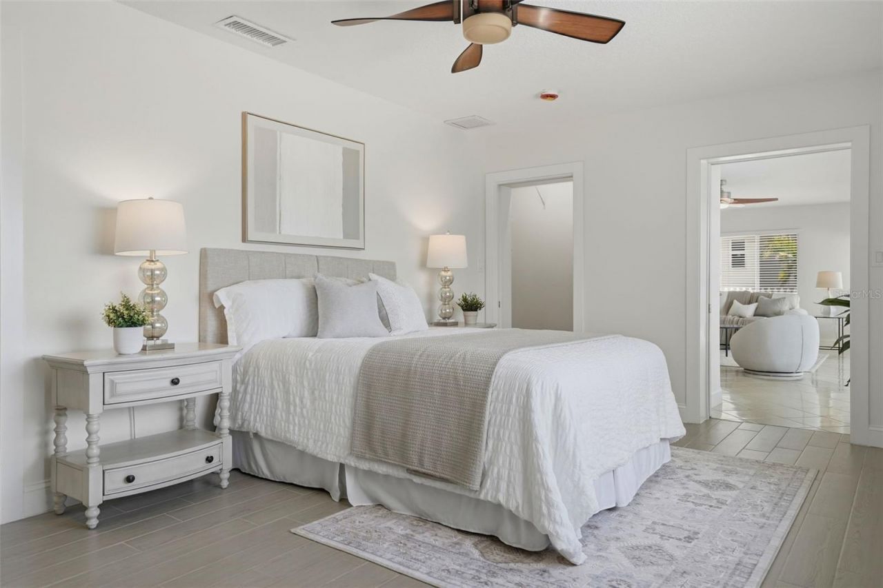 7172 S Shore Drive S, Saint Petersburg, FL 33707 Photo