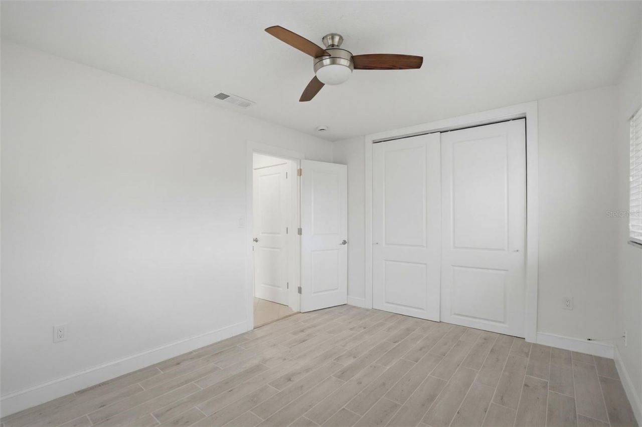 7172 S Shore Drive S, Saint Petersburg, FL 33707 Photo