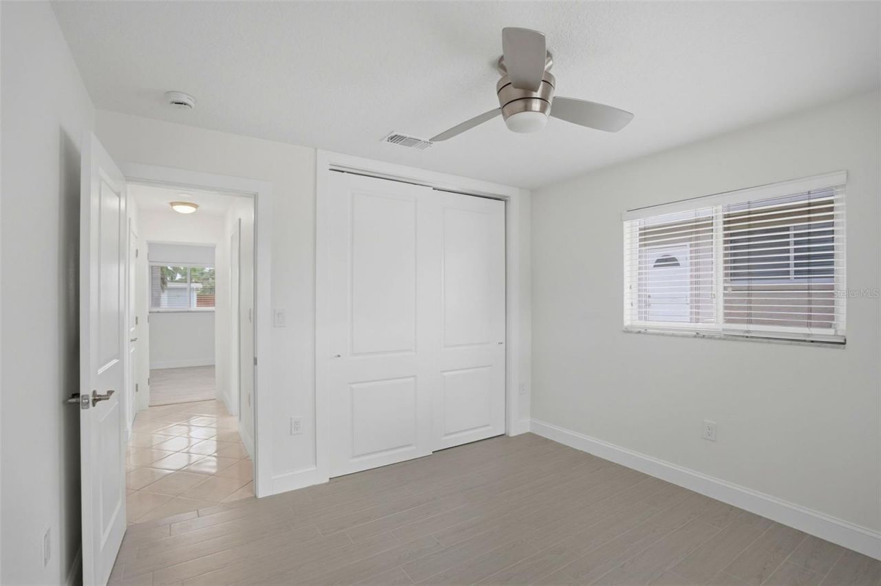 7172 S Shore Drive S, Saint Petersburg, FL 33707 Photo