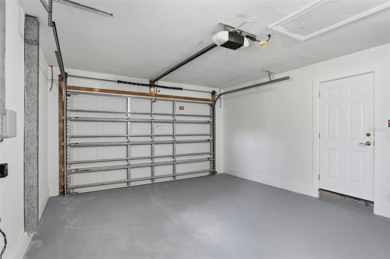 7172 S Shore Drive S, Saint Petersburg, FL 33707 Photo