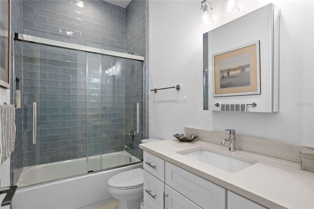 1109 18th Avenue N, Saint Petersburg, FL 33704 Photo