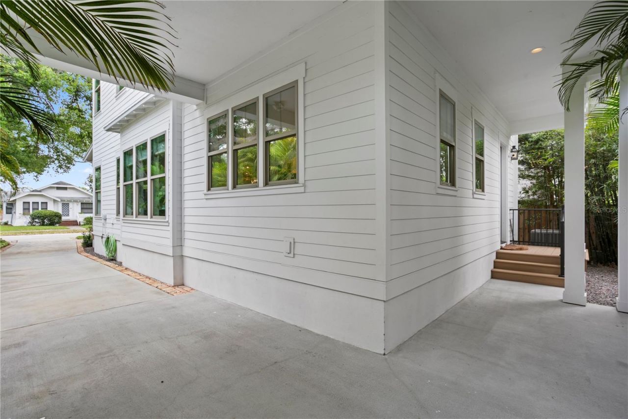 1109 18th Avenue N, Saint Petersburg, FL 33704 Photo