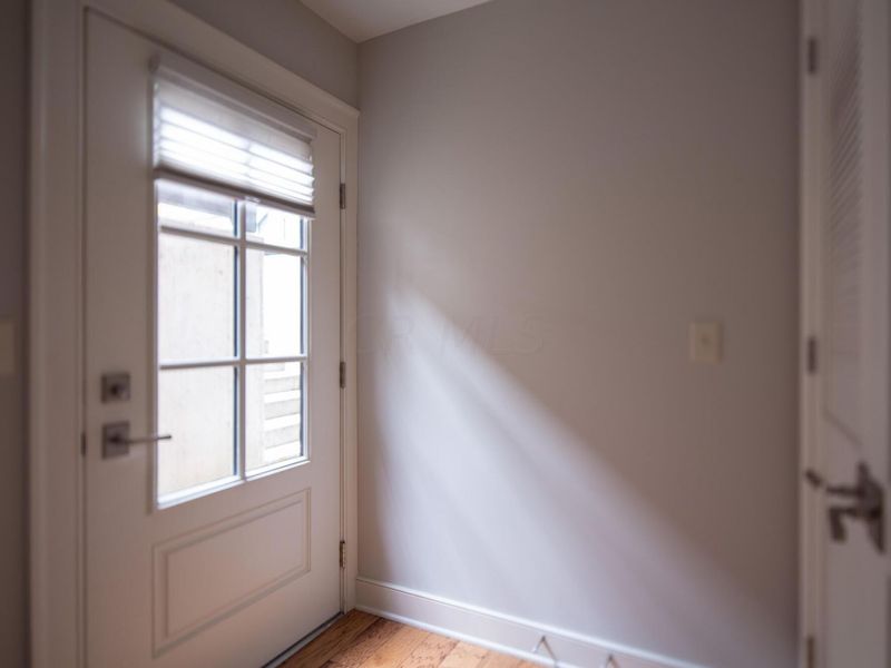 286 E Gay Street, Unit G36, Columbus, OH 43215 Photo 25