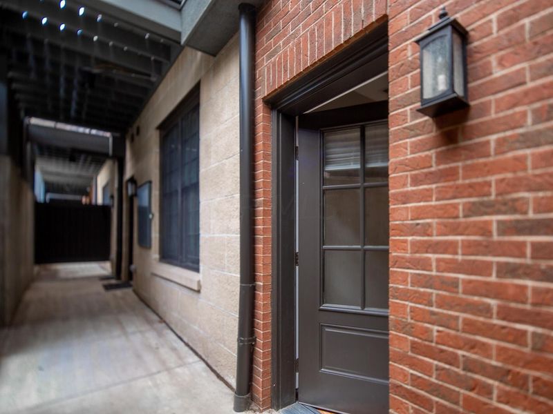 286 E Gay Street, Unit G36, Columbus, OH 43215 Photo 27