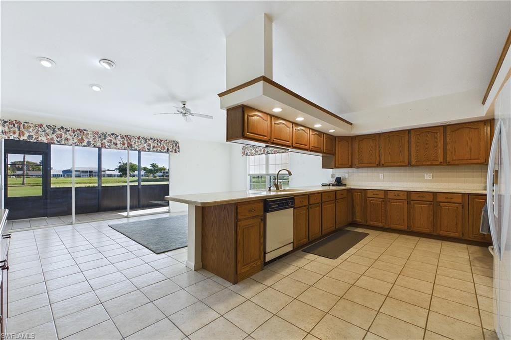 1255 N Brandywine Cir, Fort Myers, FL 33919 Photo