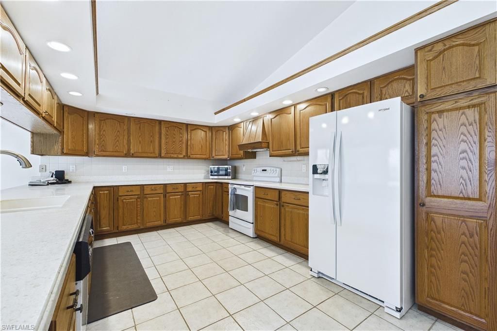 1255 N Brandywine Cir, Fort Myers, FL 33919 Photo
