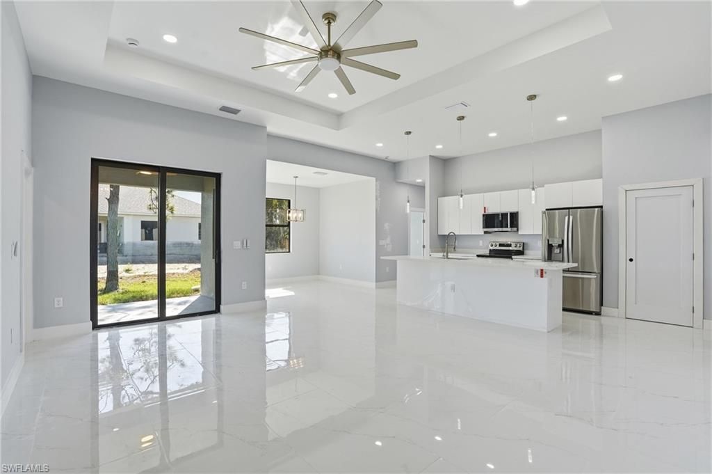 431 Palmyra Ave, Lehigh Acres, FL 33974 Photo