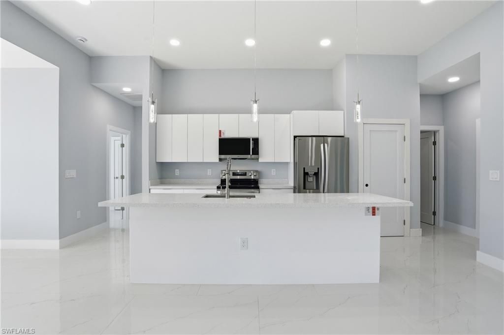 431 Palmyra Ave, Lehigh Acres, FL 33974 Photo