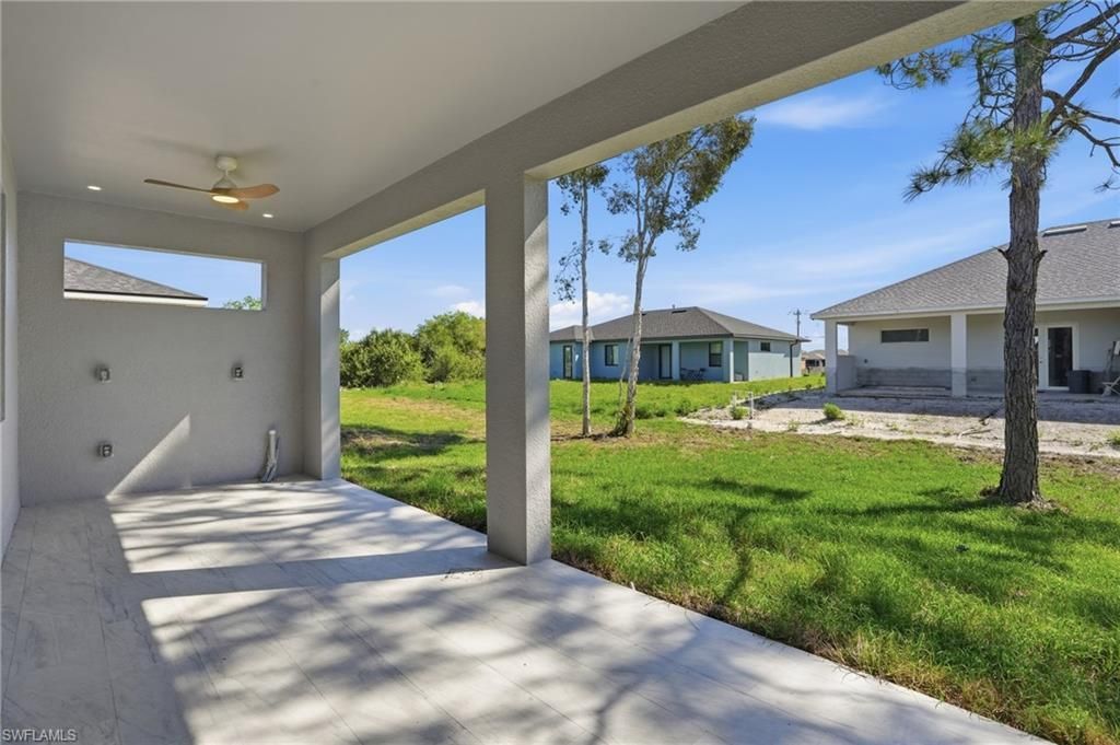 431 Palmyra Ave, Lehigh Acres, FL 33974 Photo