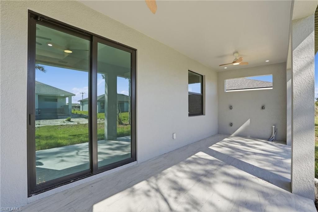 431 Palmyra Ave, Lehigh Acres, FL 33974 Photo