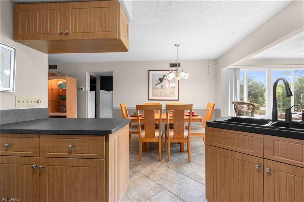 7400 College Pkwy, Unit 2D, Fort Myers, FL 33907 Photo