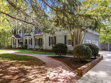 8728 Drew Lane, Chapel Hill, NC 27516