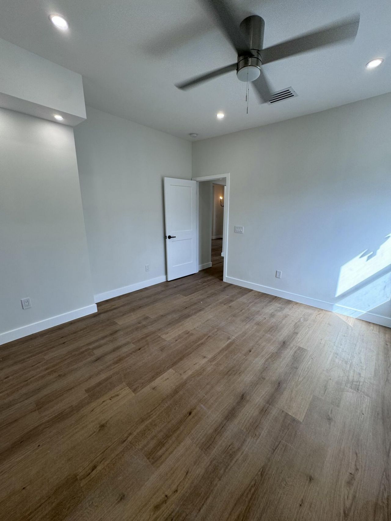 795 Highland Drive, West Palm Beach, FL 33405 Photo