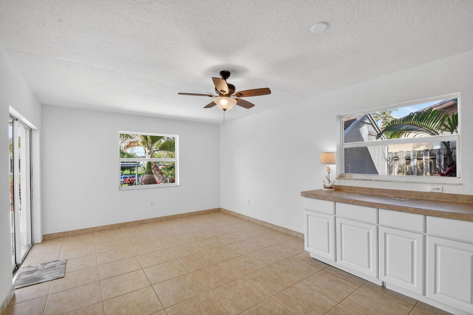 1037 SW 27th Avenue, Boynton Beach, FL 33426 Photo