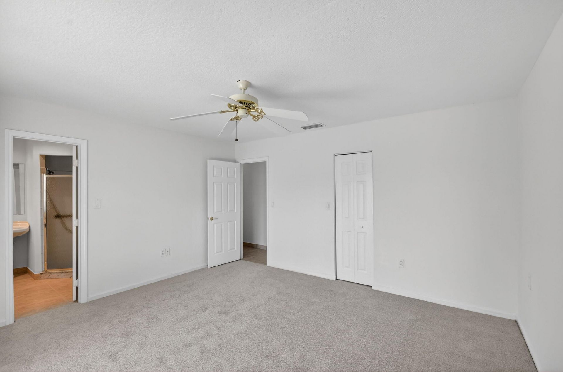 1037 SW 27th Avenue, Boynton Beach, FL 33426 Photo