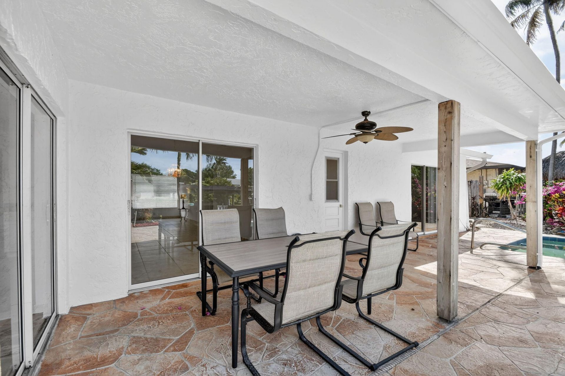 1037 SW 27th Avenue, Boynton Beach, FL 33426 Photo