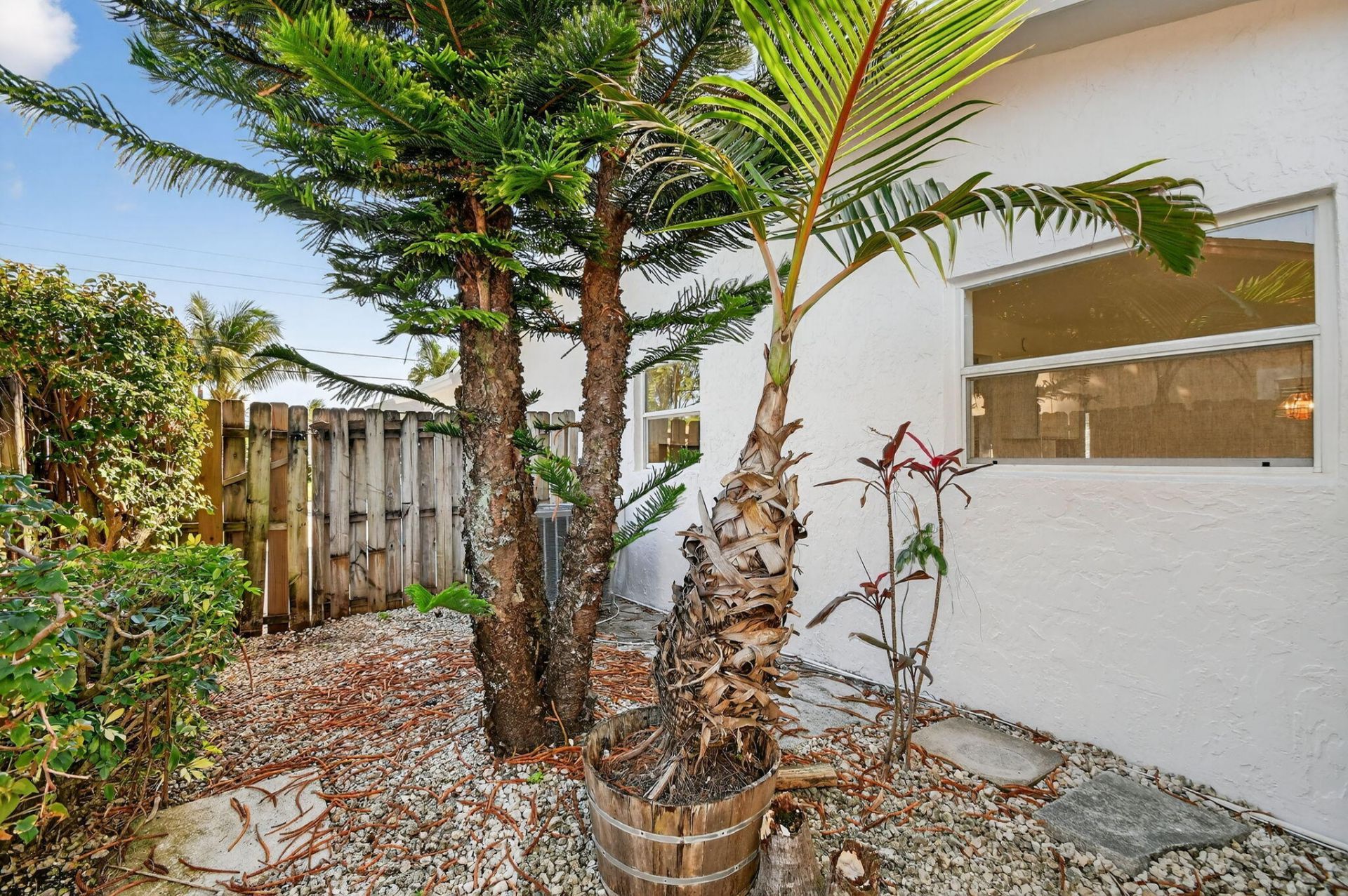 1037 SW 27th Avenue, Boynton Beach, FL 33426 Photo