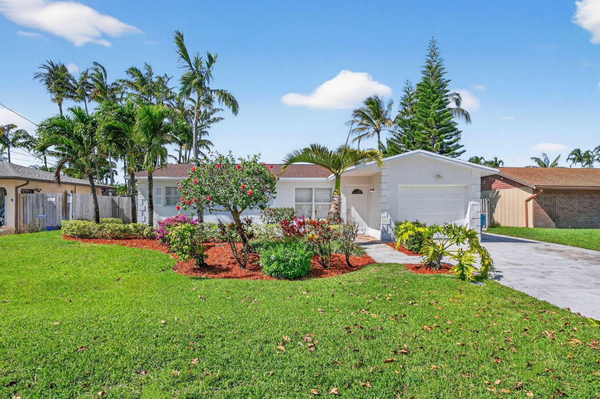 1037 SW 27th Avenue, Boynton Beach, FL 33426 Photo