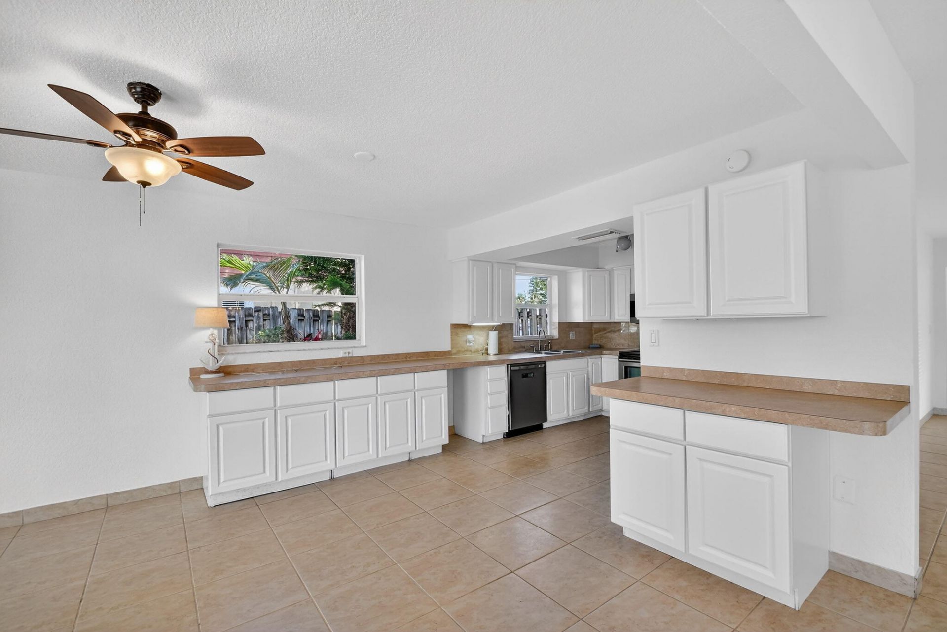 1037 SW 27th Avenue, Boynton Beach, FL 33426 Photo