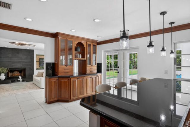 5510 W Castlegate Avenue, Davie, FL 33331 Photo