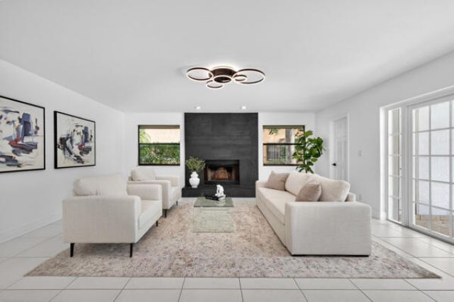 5510 W Castlegate Avenue, Davie, FL 33331 Photo