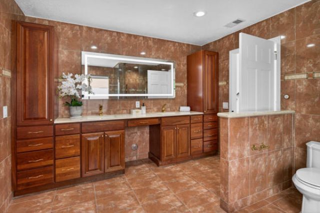 5510 W Castlegate Avenue, Davie, FL 33331 Photo