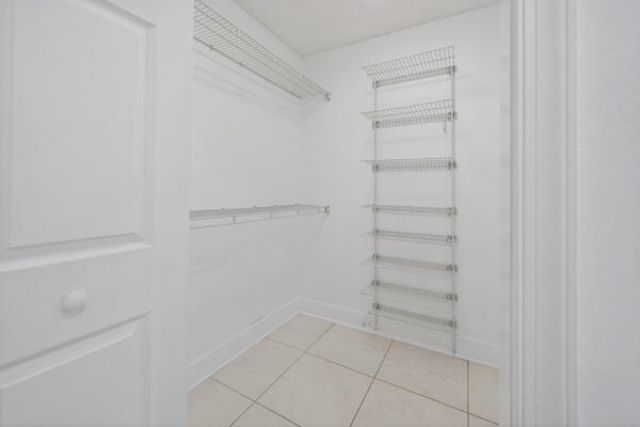 5510 W Castlegate Avenue, Davie, FL 33331 Photo