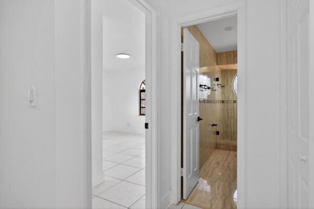 5510 W Castlegate Avenue, Davie, FL 33331 Photo