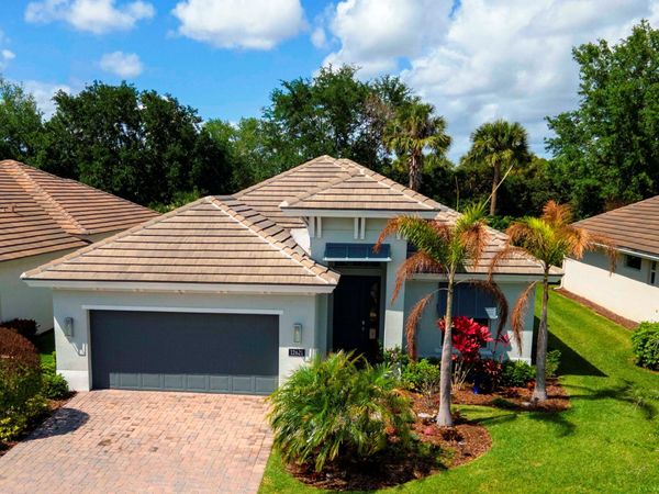 12621 SW Sunrise Lake Terrace, Port St. Lucie, FL 34987