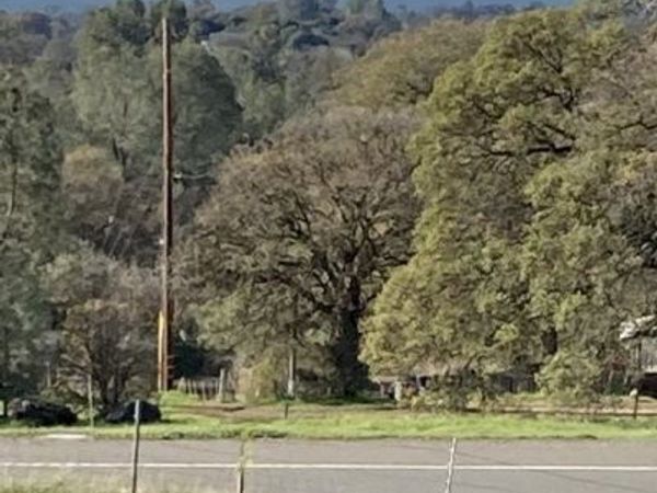 3747 Pine Avenue , Clearlake, CA 95422