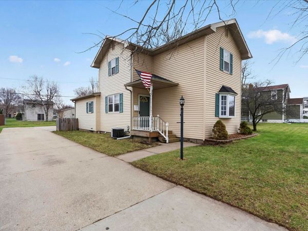 1931 S Willard Avenue, Janesville, WI 53546