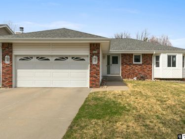 820 W Chadderton Drive , Lincoln, NE 68521