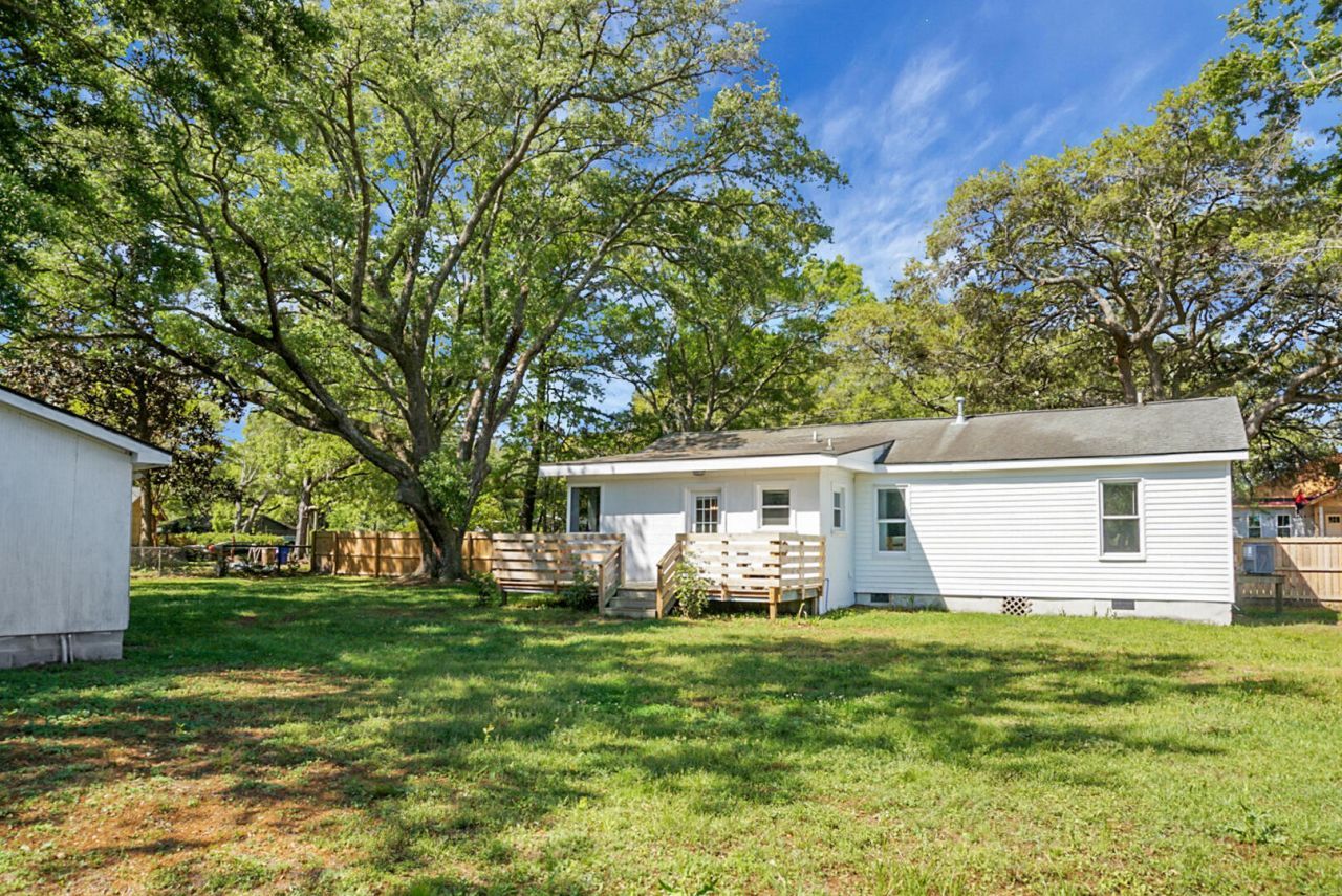 1010 Bradford Avenue Photo 36