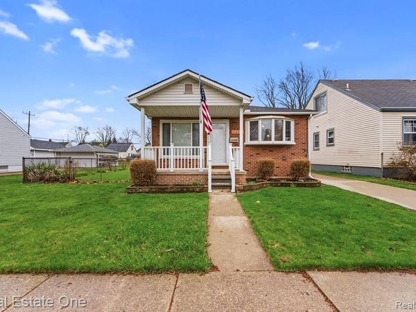 17190 Wood Street, Melvindale, MI 48122