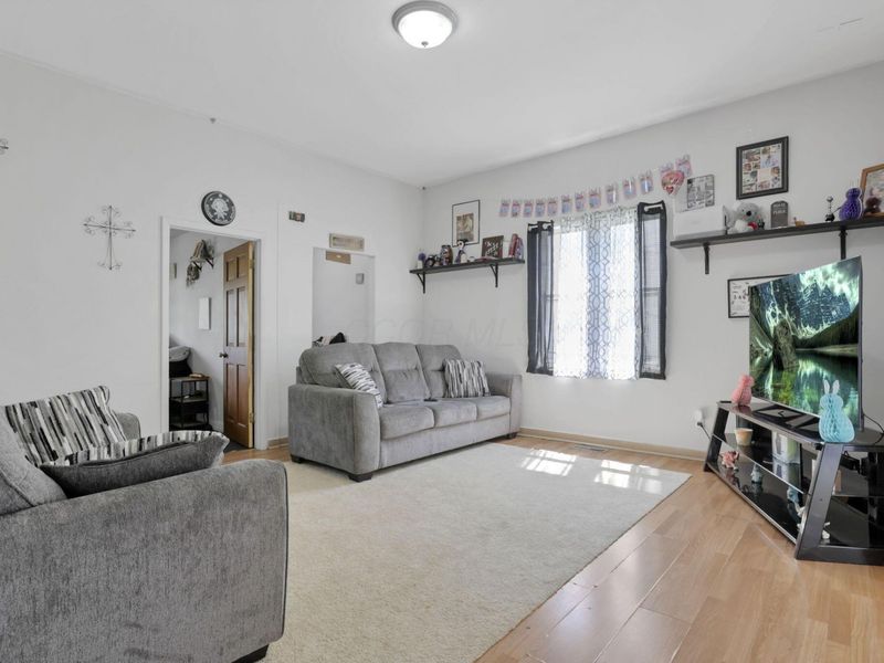 75 Gay Street , Newark, OH 43055 Photo 3