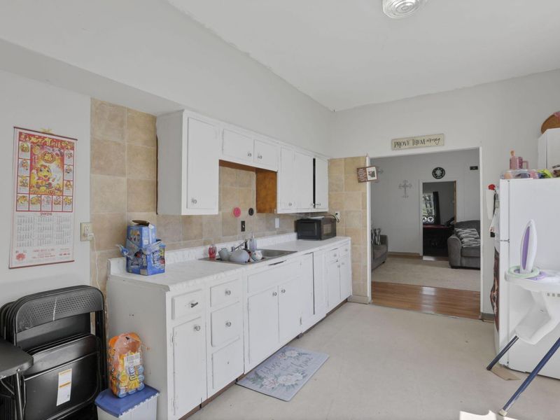 75 Gay Street , Newark, OH 43055 Photo 6