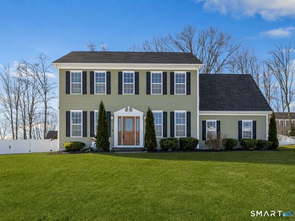 9 Fox Run, Seymour, CT 06483