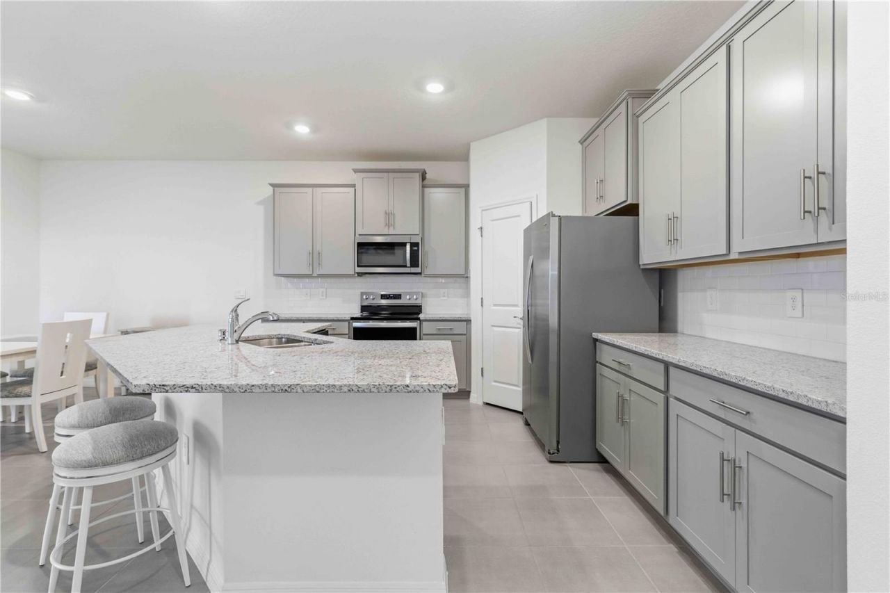 17817 Pastureland Avenue, Lakewood Ranch, FL 34211 Photo